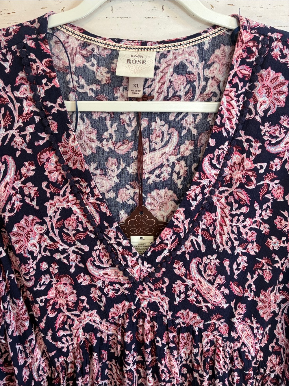 Knox Rose Navy & Pink Floral/Paisley Patterned V-Neck Dress, size XL, NWT - Picture 5 of 16